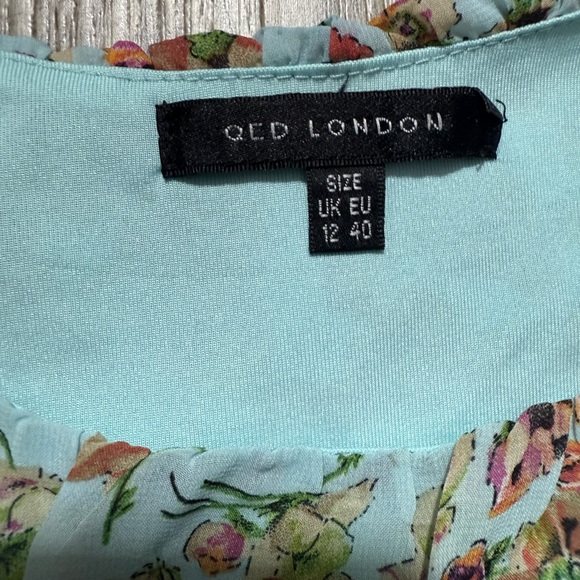 QED London Floral Dress - Mint and Pink spring summer wear sleeveless - Picture 3 of 5